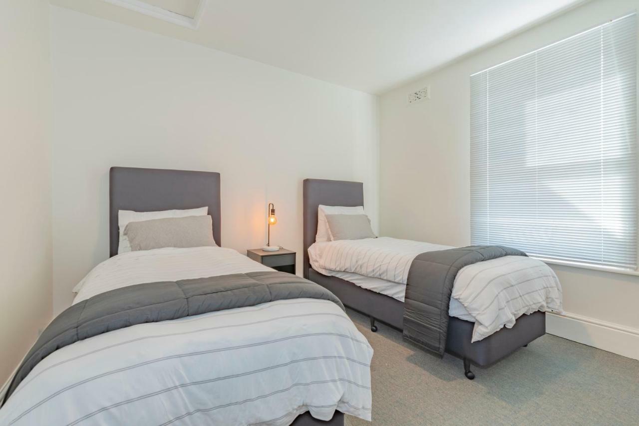 4 Bedroom House - Hobart Cbd - Free Parking - Free Wifi エクステリア 写真